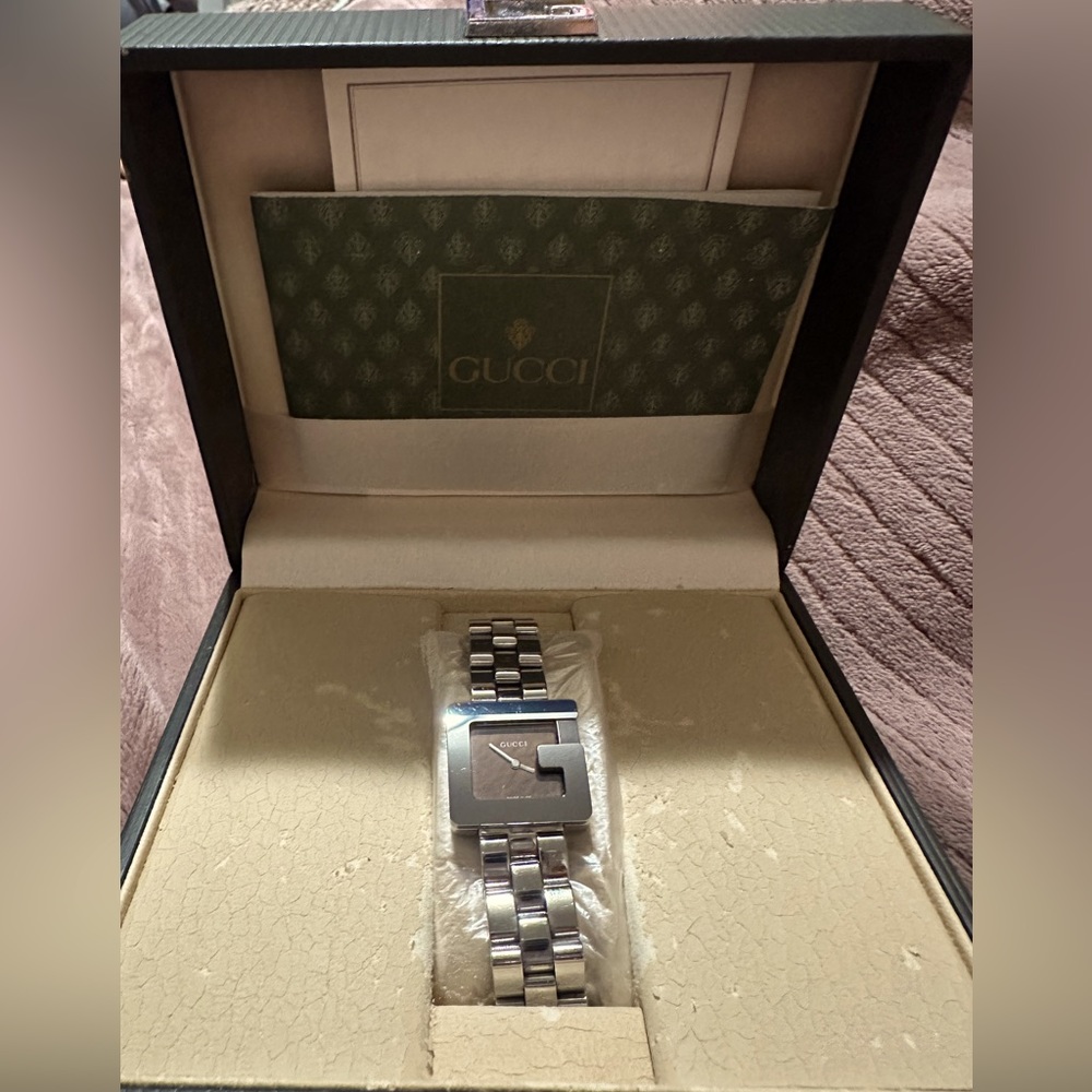 Gucci G Watch